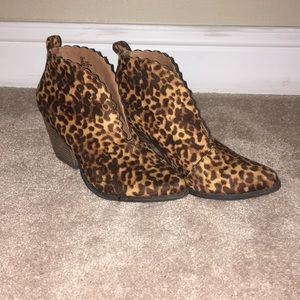 Women’s Leopard Coconut Booties